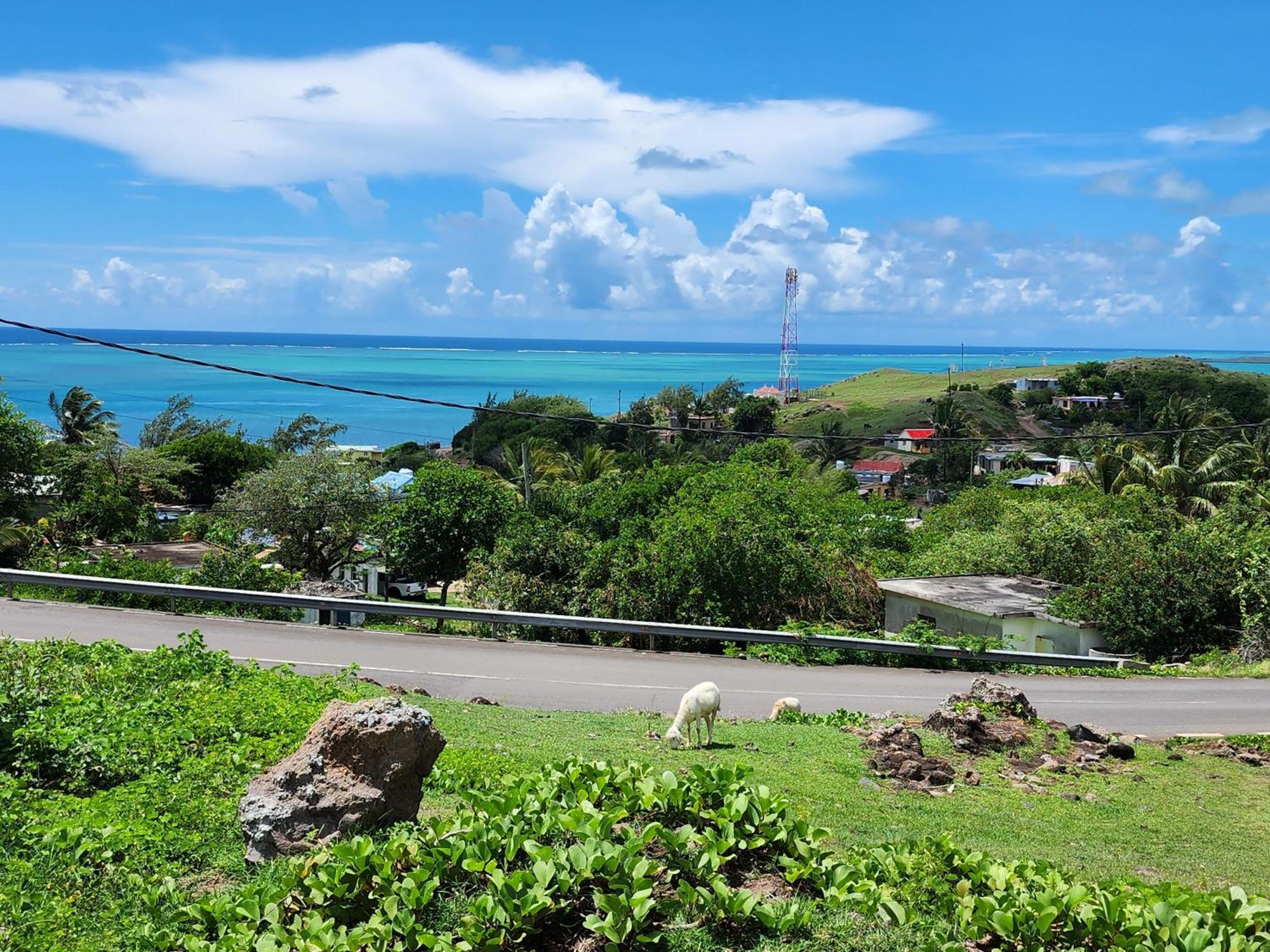 Chez Tonio Magic Ocean View Villa Port South East Exterior photo
